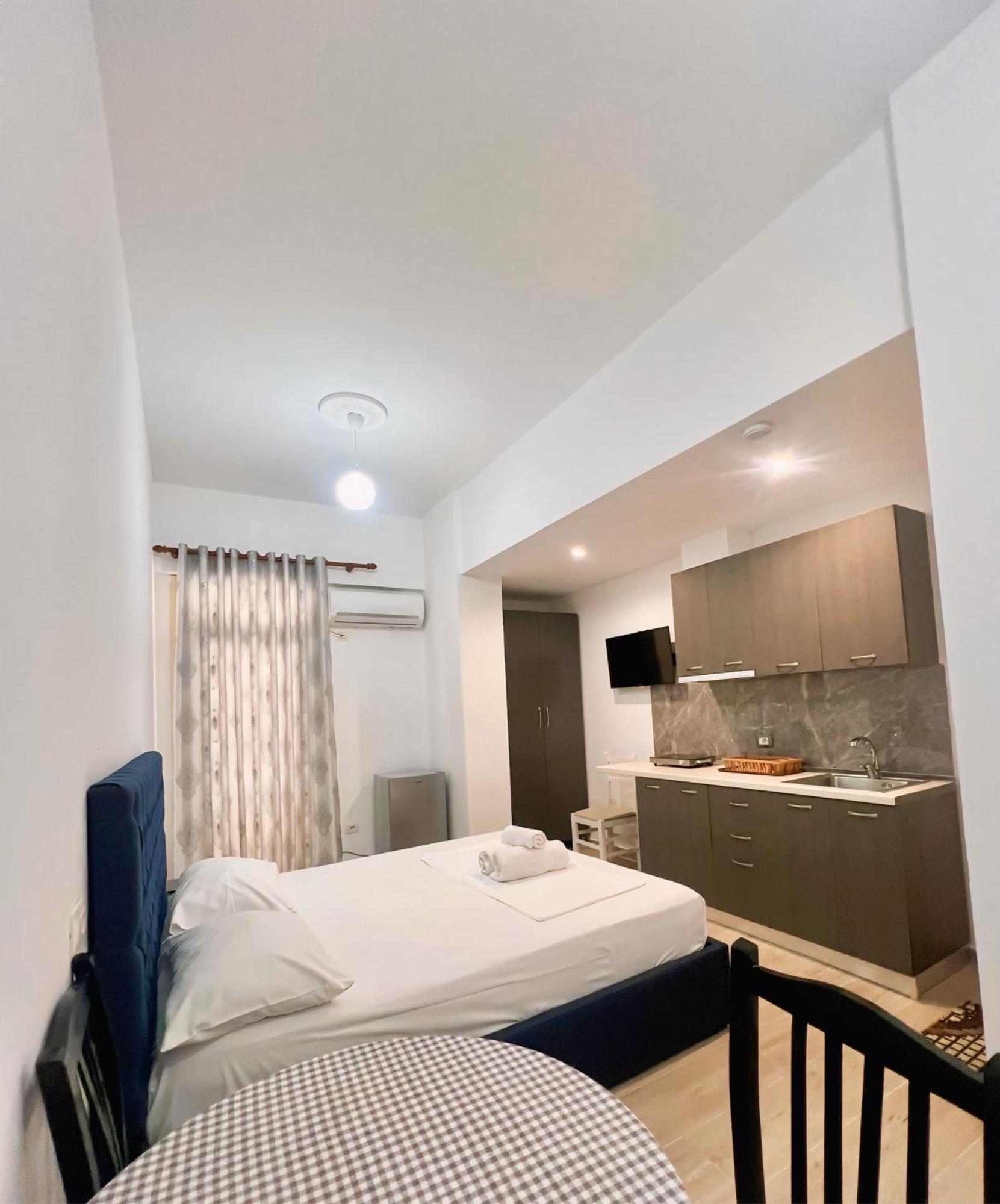 Hotel Villa Flowers Vlore Luaran gambar