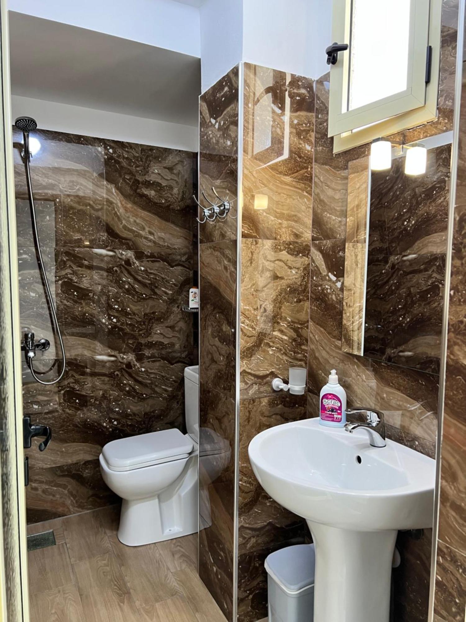 Hotel Villa Flowers Vlore Luaran gambar